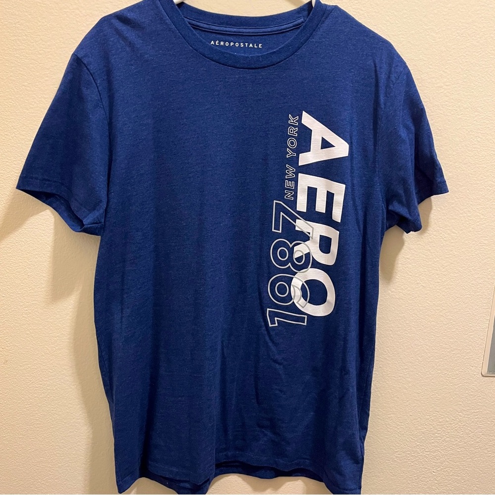 Aeropostale Men’s tee shirt Large color blue 9/10 condition